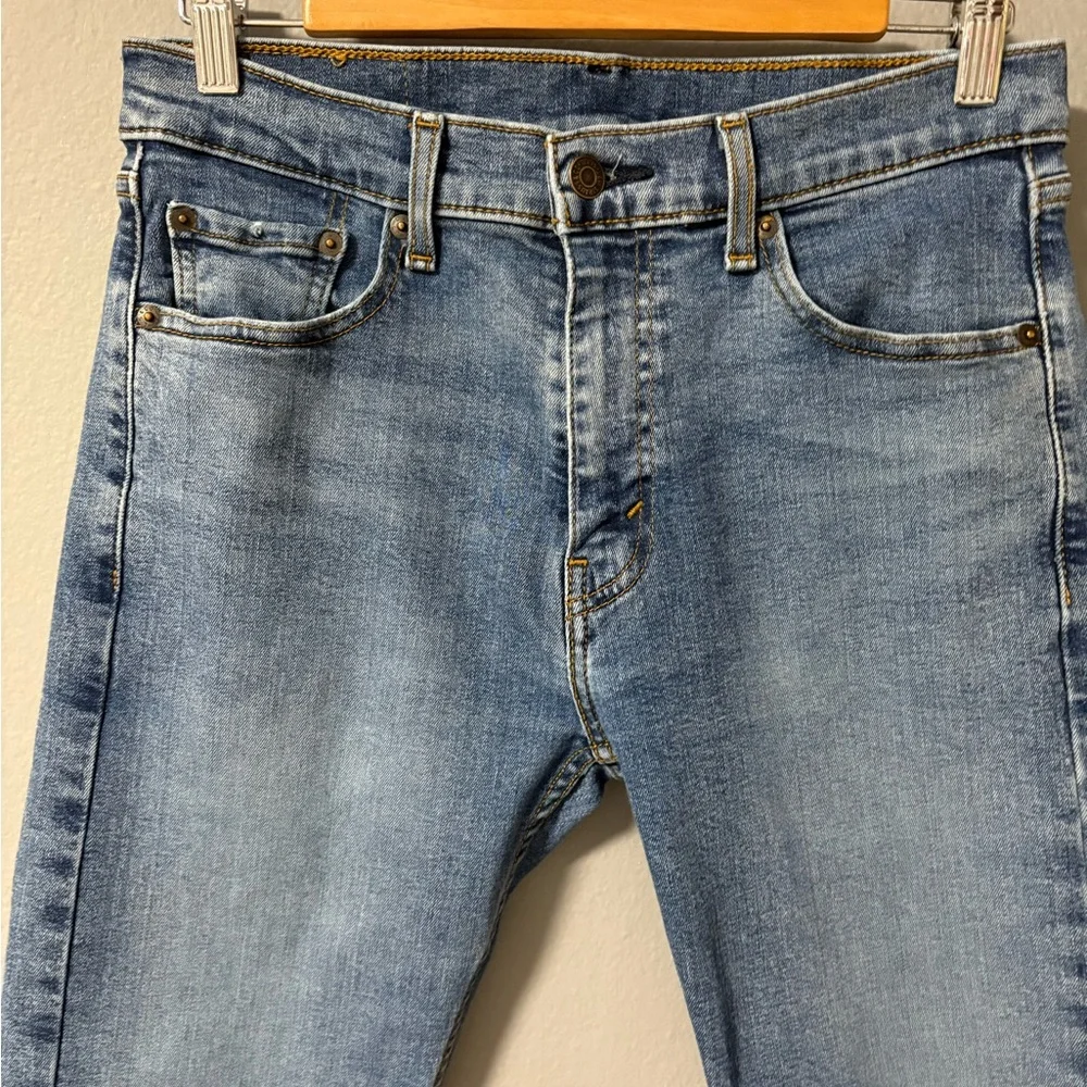 Levi’s 506 Comfort Straight Fit Men’s Jeans. Size 30 X 30
